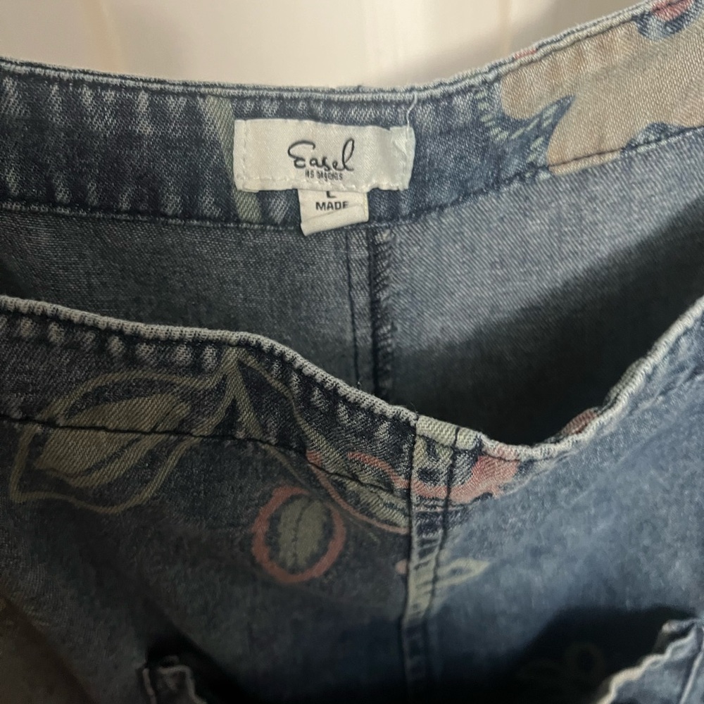 Easel Blue Floral Denim Overalls - Picture 4 of 5